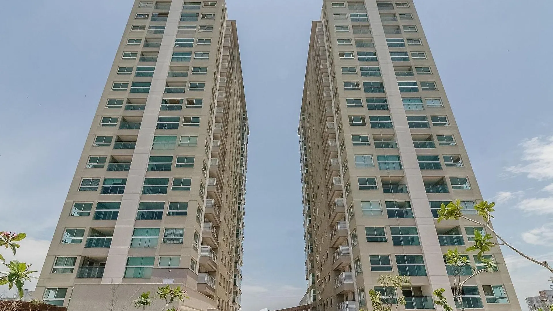Shc - Condominio C/ Piscina A 50M Da Praia Em Piçarras