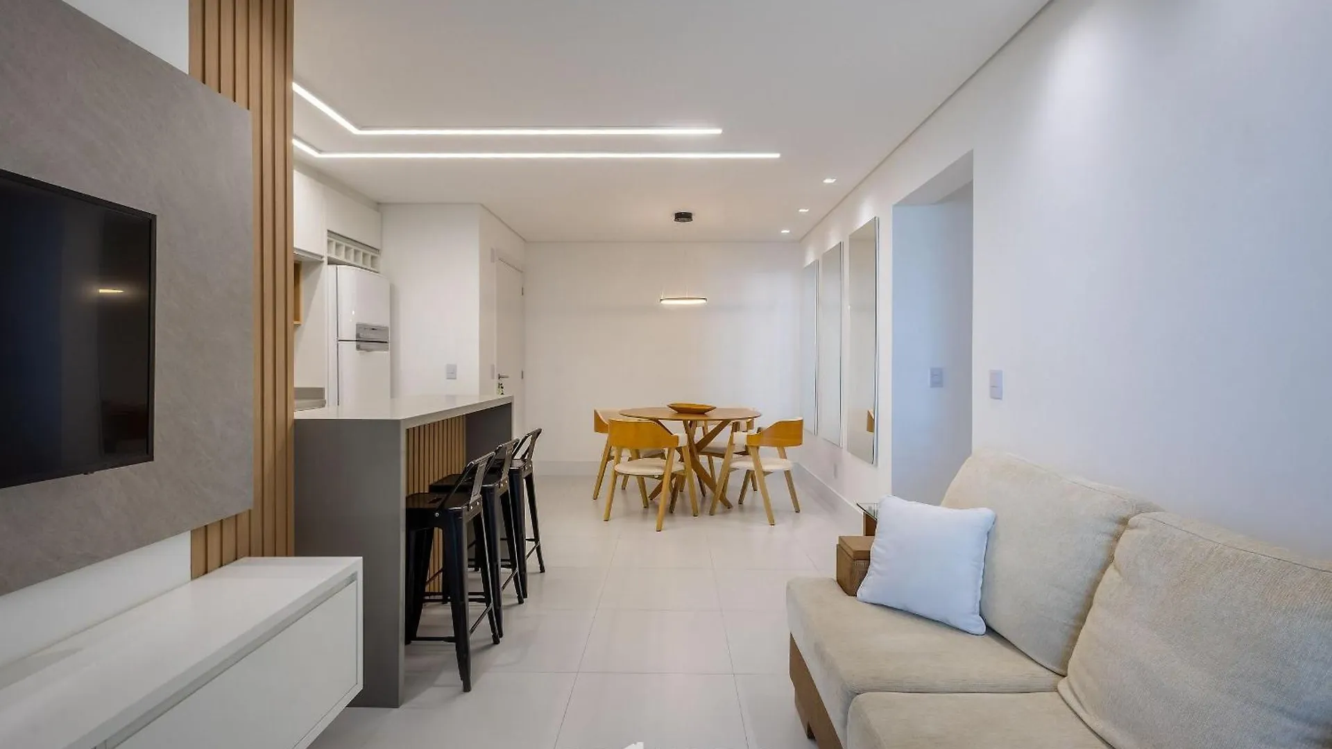 Shc - Condominio C/ Piscina A 50M Da Praia Em Piçarras